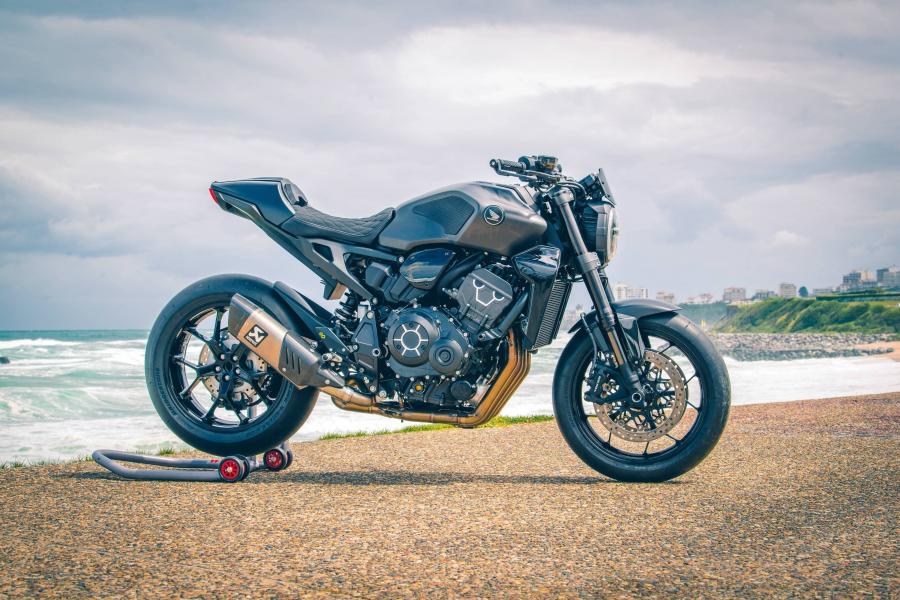 Honda CB1000R Black Edition